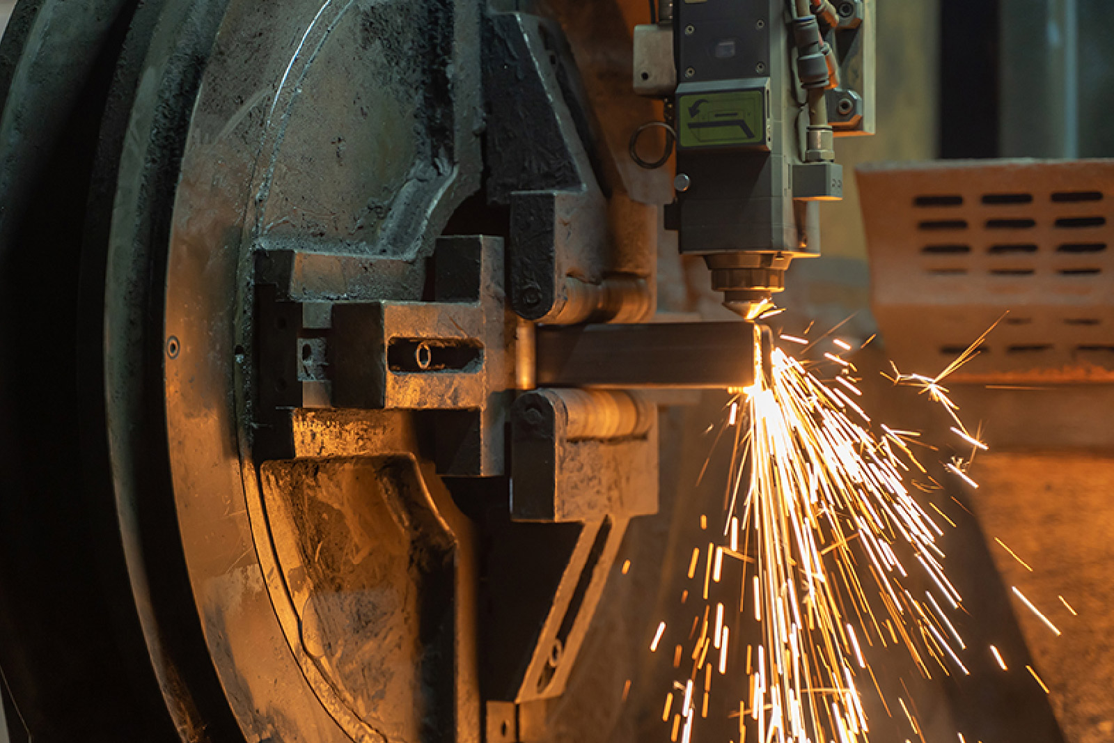 3_1600-×-1067-px-01